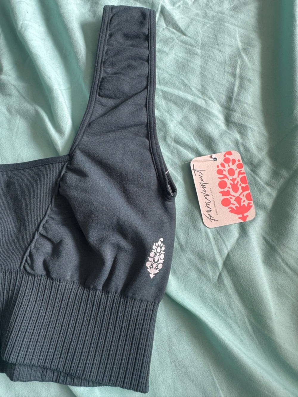 FP Movement Sports Bra Evergreen M/L BNWT - Picture 2 of 6
